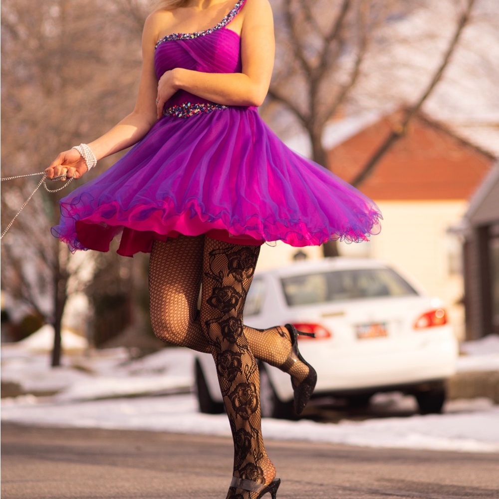 Party dress Dave&Johnny size 9/10 perfect condition